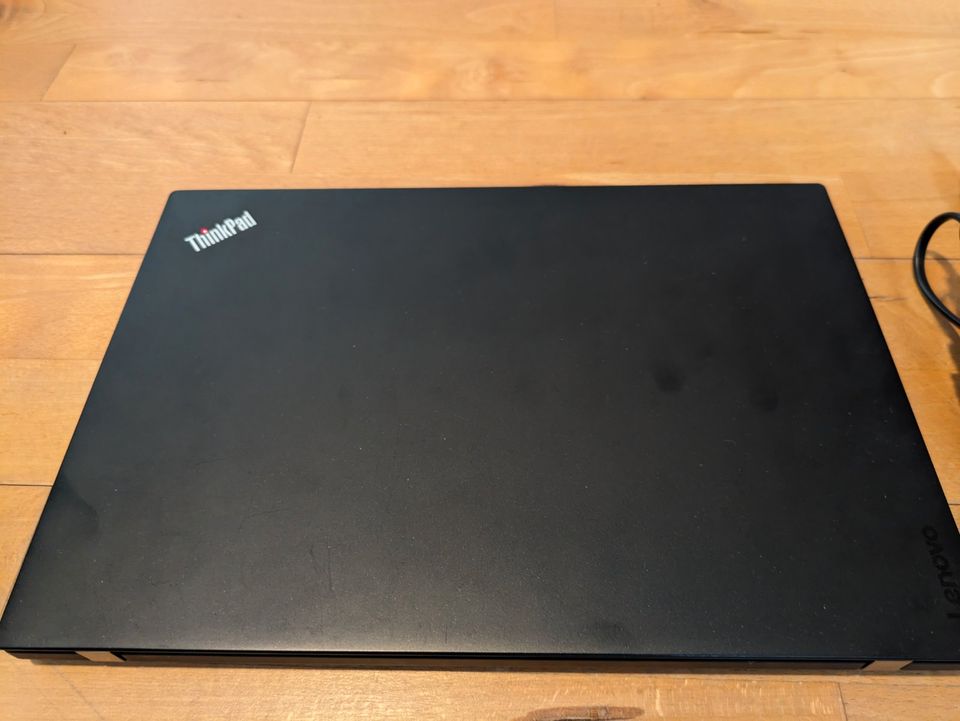 ### Notebook Lenovo Thinkpad T470S ### in Worms