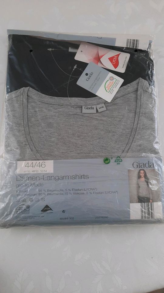 Langarmshirts, Giada 44/46 grau und schwarz in Duisburg