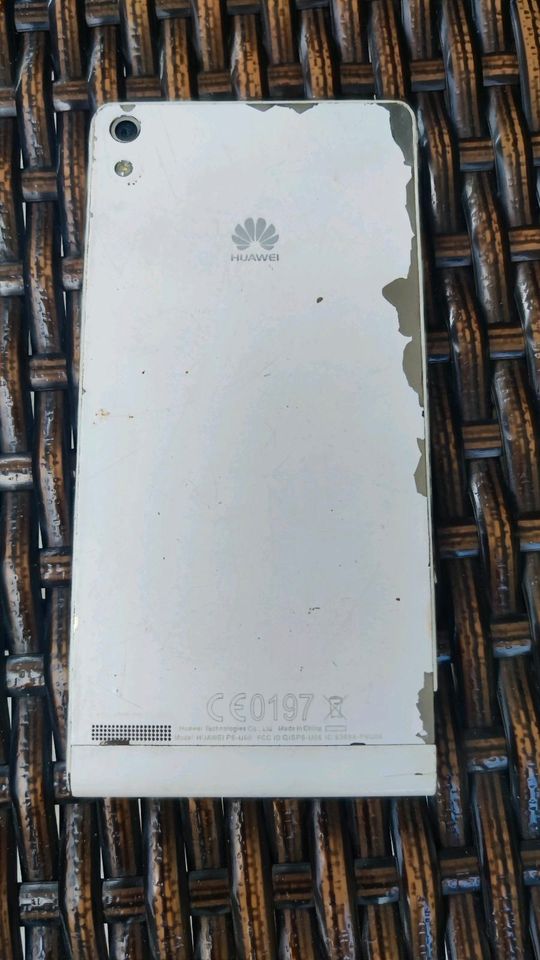 Huawei p6 mit original Verpackung in Metzingen