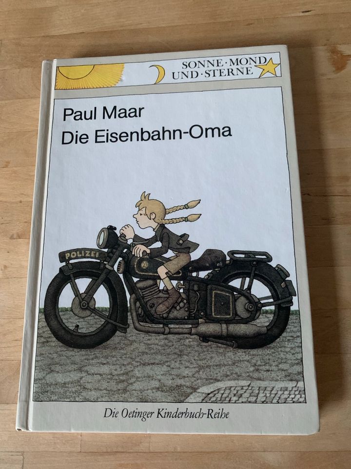 *DIE EISENBAHN-OMA* von Paul Maar in Krefeld