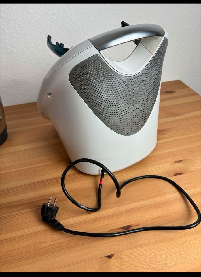 Vorwerk Thermomix TM5, gebraucht, mit Zubehör in Hamburg