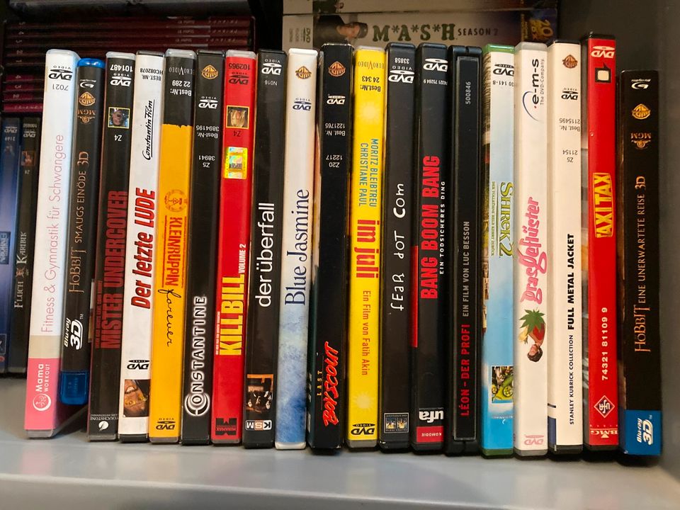 DVD-Sammlung in Nürnberg (Mittelfr)