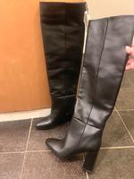 Zara Overknee Stiefel schwarz Echtleder NEU Baden-Württemberg - Fellbach Vorschau