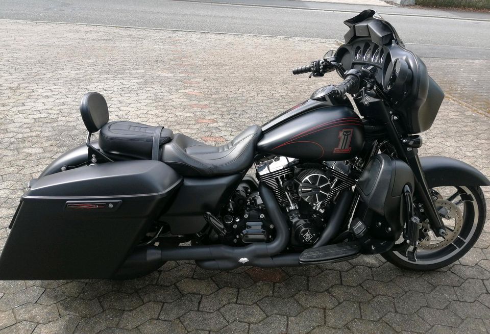 Street Glide Bagger in Bayreuth