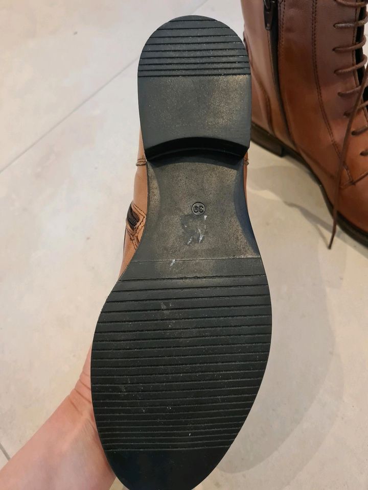 Stiefeletten NEU Echtleder Minozzi Gr. 39 in Marklkofen