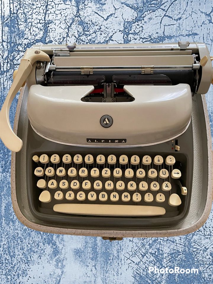 Schreibmaschine Alpina in Düren