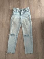 Jeans mit Löchern, Stradivarius Rheinland-Pfalz - Neuwied Vorschau