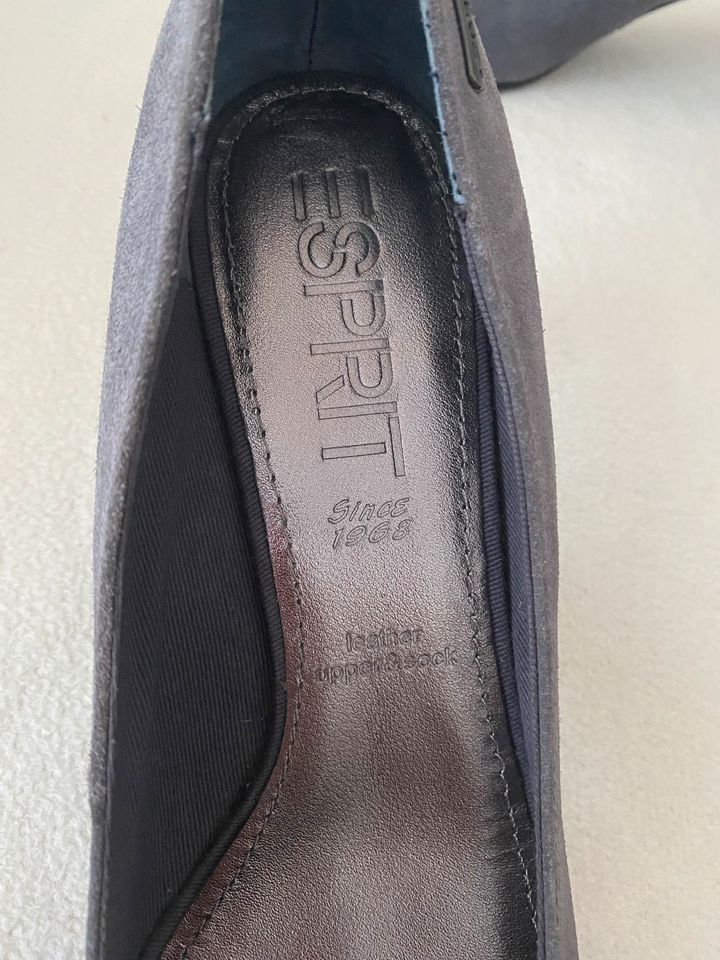 Esprit Pumps Schuhe neu 40 in Dortmund