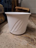 Übertopf Keramik weiß 22 cm hoch Hessen - Morschen Vorschau