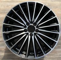 19“ 7,5x19 ET40 Mercedes W206 S206 C Klasse AMG Felge A2064011900 Nordrhein-Westfalen - Solingen Vorschau