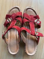 Gabor comfort G 7 1/2 Gr Größe 41 Sandalen Absatz rot Sommer Hessen - Brechen Vorschau