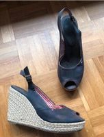 Tommy Hilfiger Wedges Sandalen Sandaletten Keilabsatz blau Gr. 38 Niedersachsen - Bad Nenndorf Vorschau