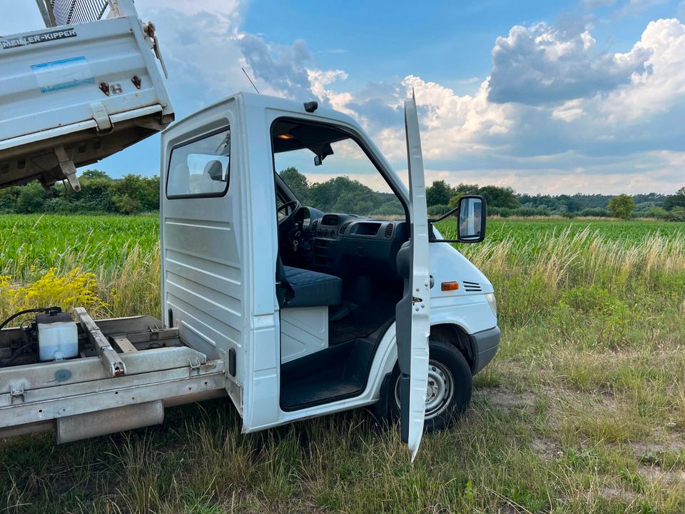 Vermietung LKW Kipper in Rathenow