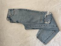 GINA TRICOT Sommerjeans Damen mit Löchern Nordrhein-Westfalen - Bergkamen Vorschau