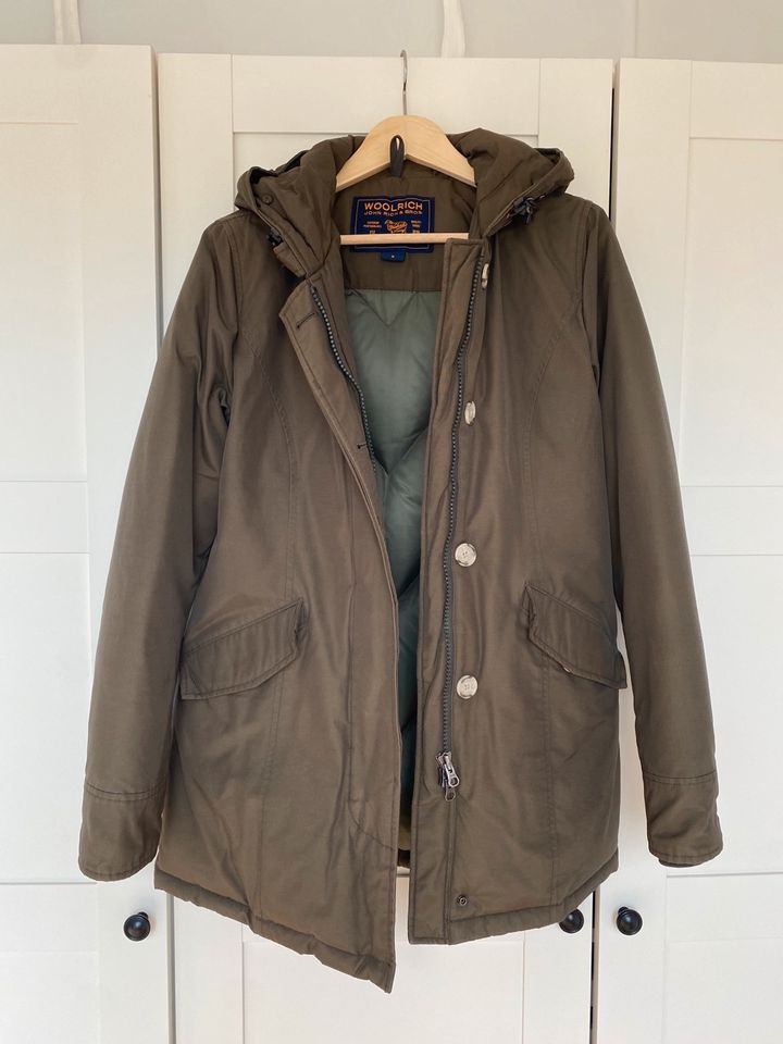 Woolrich Arctic Parka Olive Gr. S in Mainz