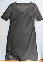 Strenesse Kleid schwarz 100% Schurwolle Gr. 36 Stuttgart - Stuttgart-West Vorschau