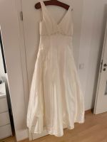 Ginnis Brautkleid Hochzeitskleid Ivory Gr. 42 mit Schleier Berlin - Steglitz Vorschau