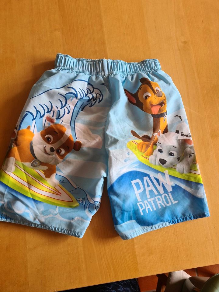 Badehose paw patrol 98/104 in Markt Schwaben