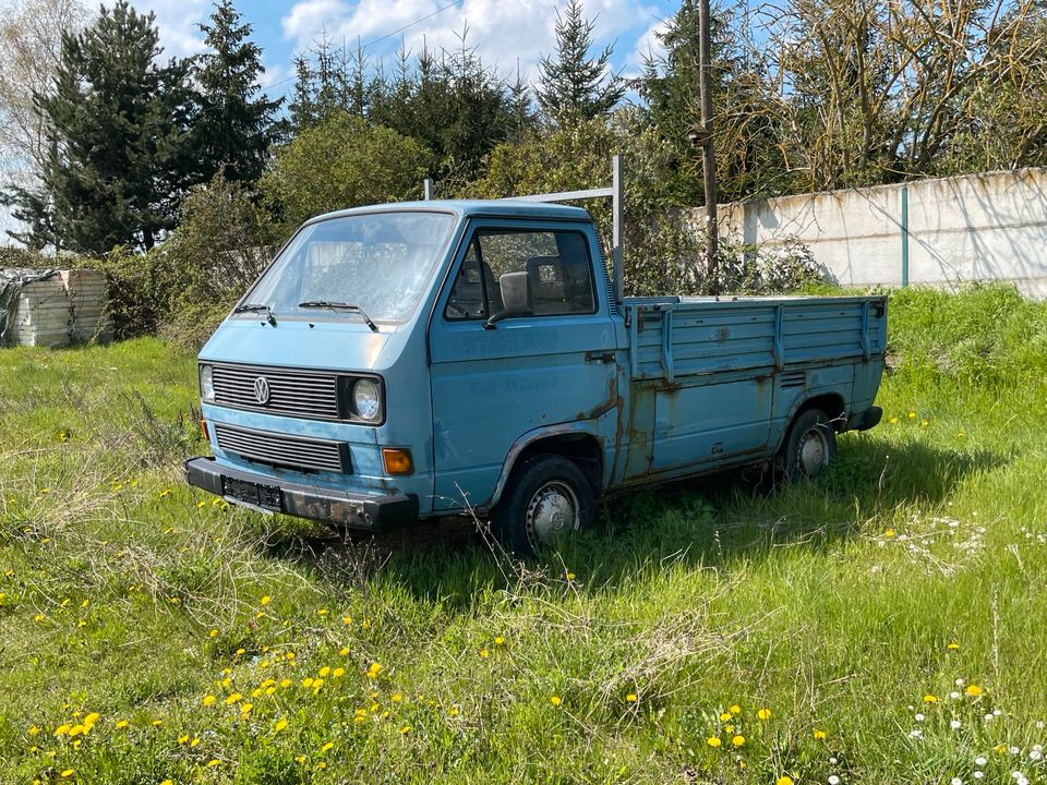 Vw T3 Pritsche Motor läuft in Naumburg (Saale)