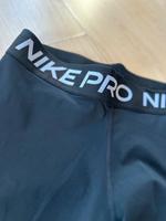 NIKE PRO LEGGINS, Laufhose, Sporthose, Größe L wie neu Hessen - Wetzlar Vorschau