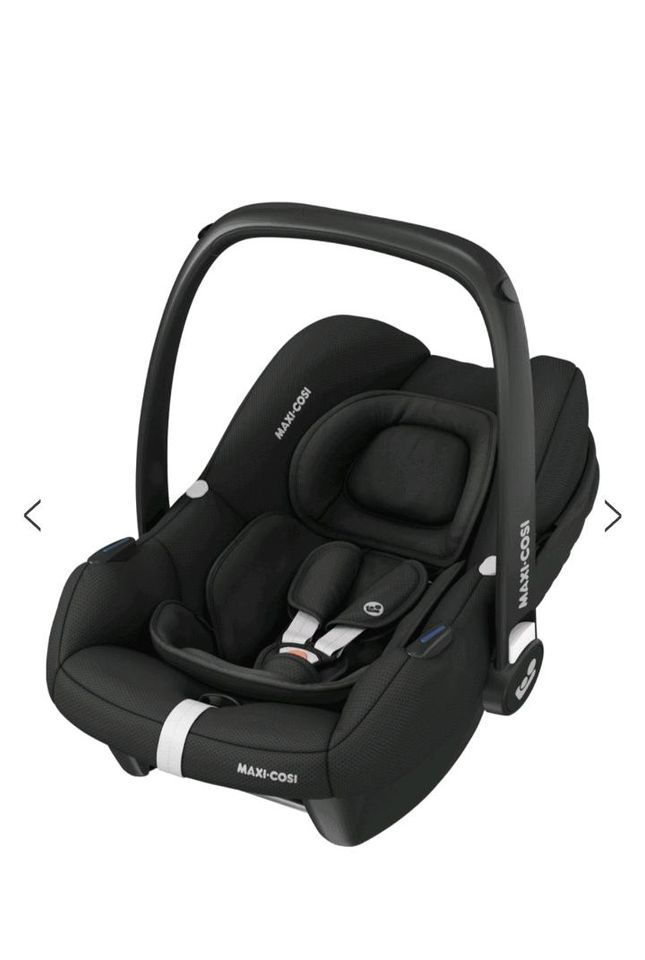 MAXI COSI Babyschale mit Isofix Station in Eppishausen