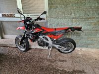 Aprilia sxv450 Supermoto nur 4 tkm Hessen - Kassel Vorschau