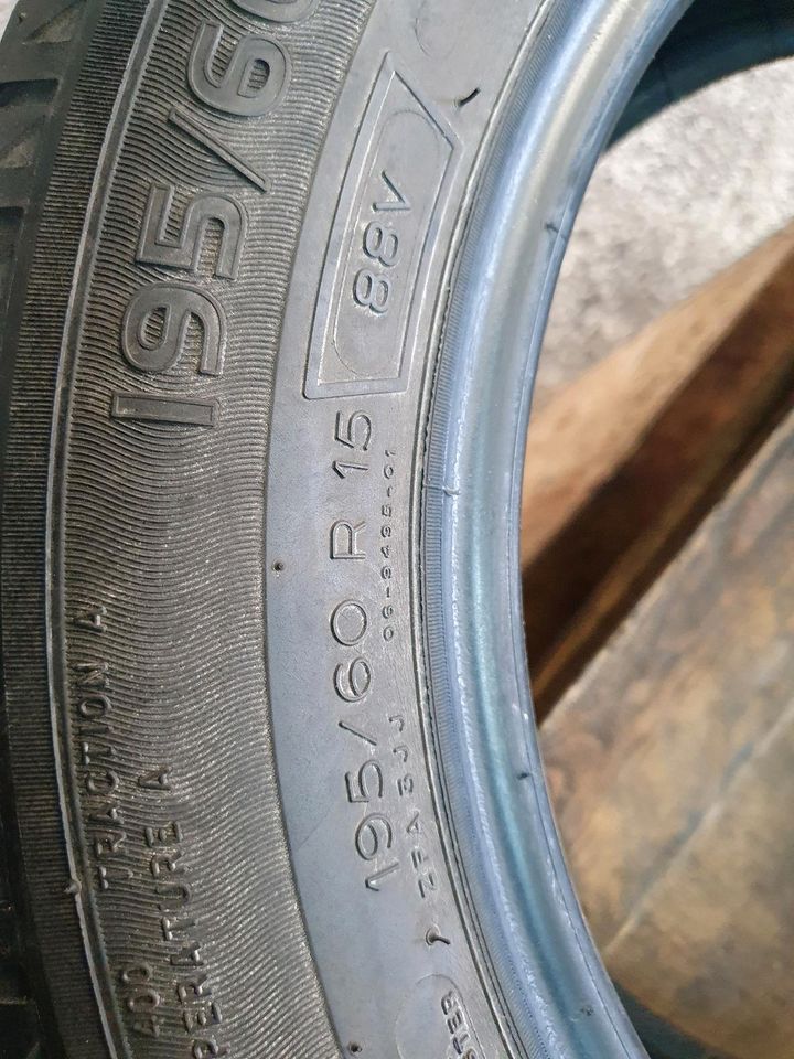 7mm MICHELIN Sommerreifen 2x 195/60 R15 88V - 195 60 15 in Sindelfingen