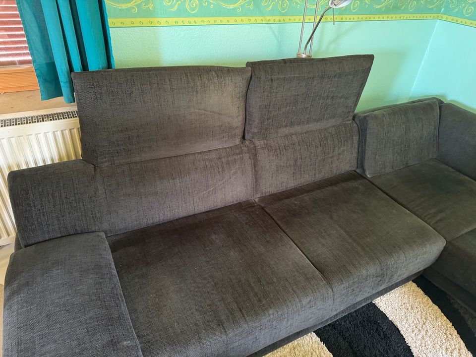 Graues Sofa in Hammelburg