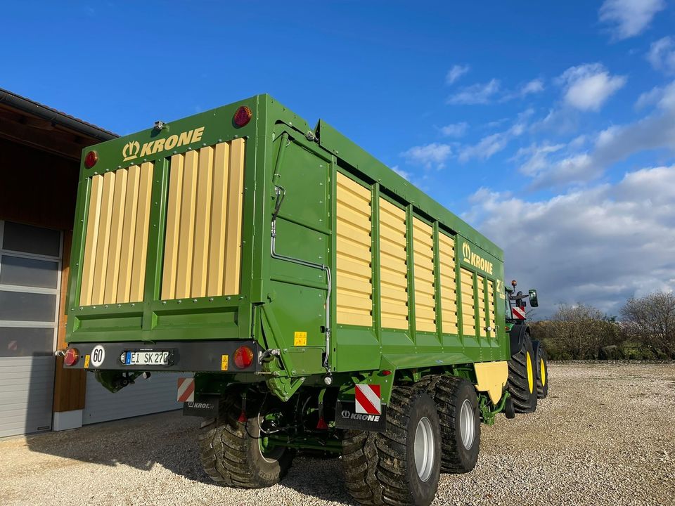 Ladewagen Silierwagen Abschieber Krone ZX 430 GL 43cbm 437 Fuhren in Westheim