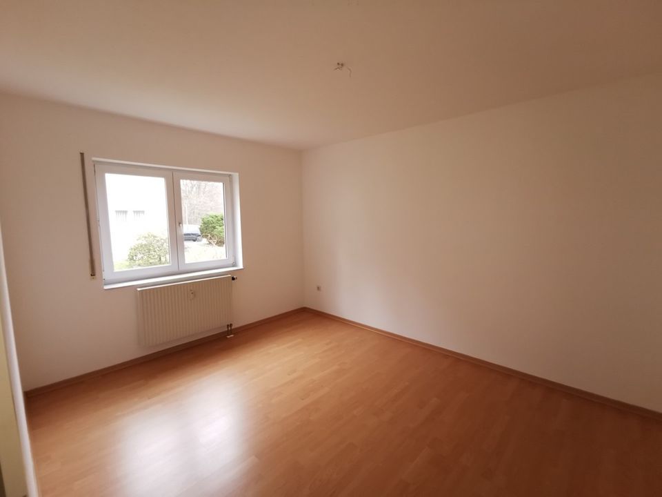 2 Zimmerwohnung mit Terrasse und Aussenstellplatz zu verkaufen! in Dresden