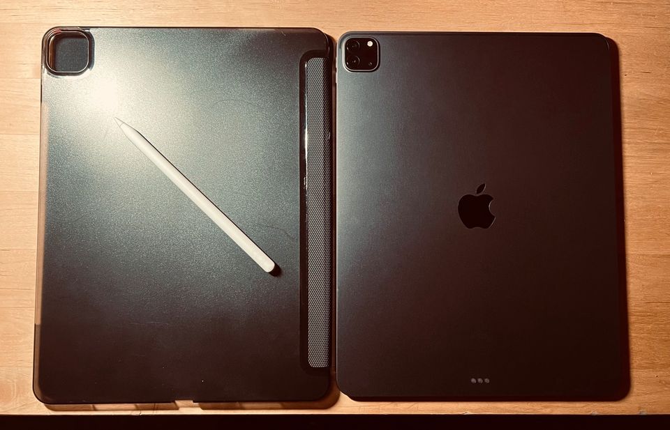 Apple iPad pro 12.9 M1 gen 5 256GB + Pecil 2 + Case in Nürnberg (Mittelfr)