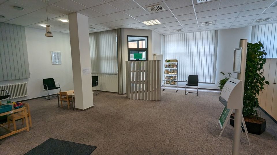 geräumige Laden-/Bürofläche mitten in Hammelburg! in Hammelburg