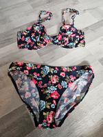 Bügel-Bikini von s.Oliver in Gr. 40 F dunkelblau mit Blumen, neu Lingen (Ems) - Wachendorf Vorschau