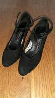 Tanzschuhe Dance Art by Diamant Gr: 4 1/2 für 80€ Nordrhein-Westfalen - Lippstadt Vorschau