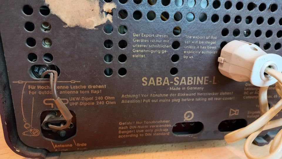 SABA Sabine Röhrenradio läuft in Langenlonsheim