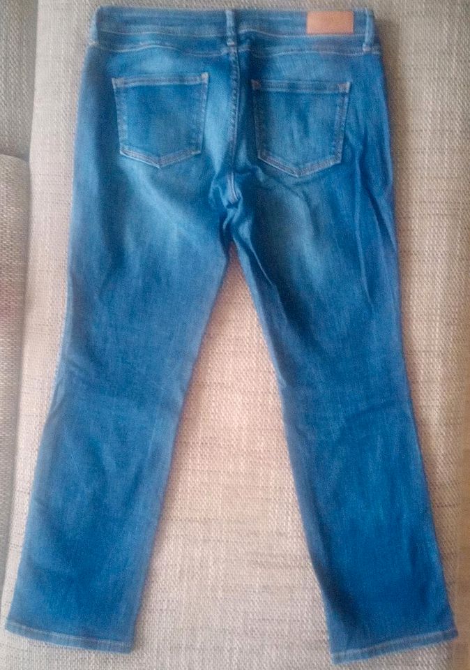 Bekleidungspaket Gr.40 Jeans Only in Bergen auf Rügen