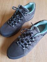 Turn / Wanderschuhe Gr. 37 incl. Versand Sachsen - Langenweißbach Vorschau