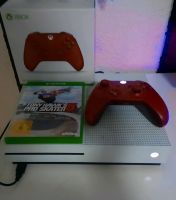 Xbox One S 1TB Mit 1 Controller und 3 Spiele Nordrhein-Westfalen - Gelsenkirchen Vorschau