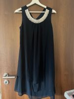 Cocktailkleid / Abendkleid blau Gr. 38 mit Klitzerkragen Niedersachsen - Helmstedt Vorschau