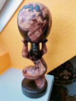 Handgeschnitzte Holzskulptur aus Afrika Sachsen - Markkleeberg Vorschau