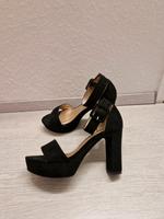 Bullboxer High Heel Plateau Plattform Gr. 37 schwarz Bayern - Schweinfurt Vorschau