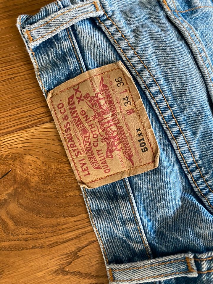 Vintage Levis 501 Jeans Trend Blogger in Möglingen 