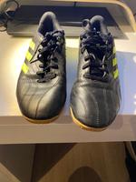 Adidas Sportschuhe in der Größe 40 Niedersachsen - Bovenden Vorschau