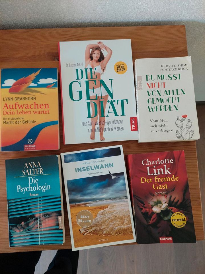 Bücher diverse in Mömbris