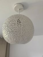 Hübsche Pendelleuchte,Lampe! Weiß, Metall! NP 160€ Niedersachsen - Oldenburg Vorschau