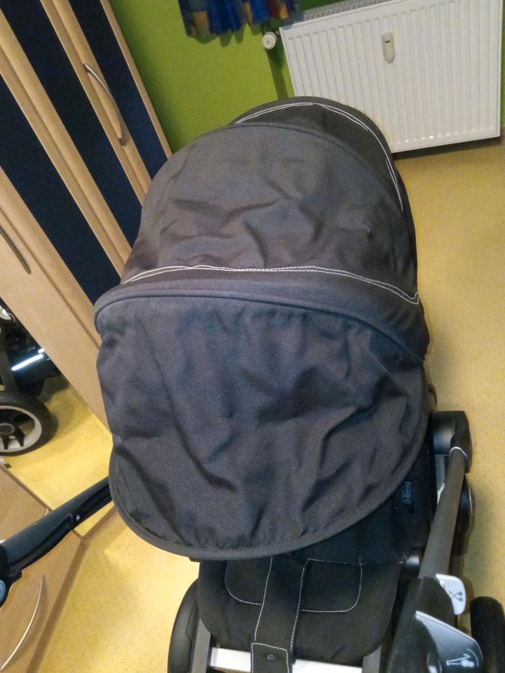 Teutonia Kinderwagen in Karbach Unterfr.