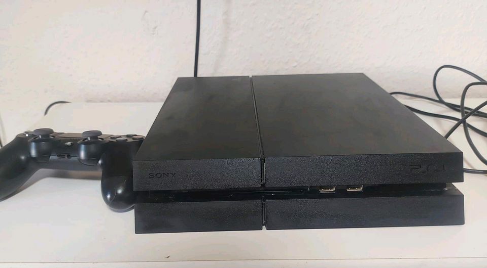 Playstation 4 in Borken