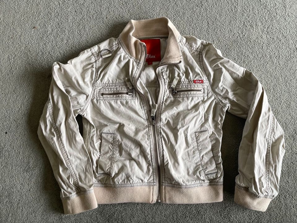 s.Oliver Jungen Jacke Übergangsjacke beige Gr. 140 in Wetzlar