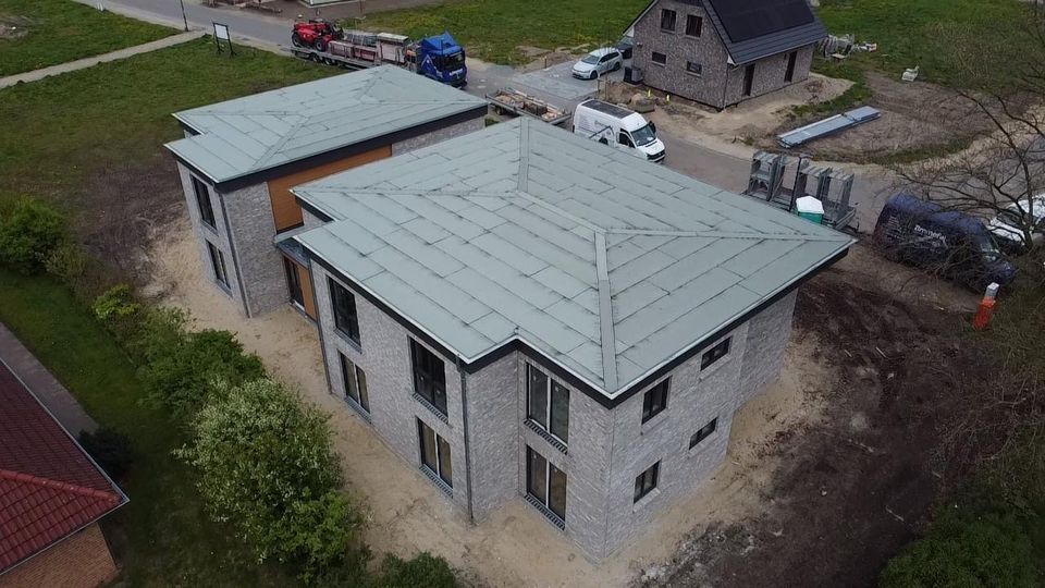 Schlüsselfertige OG-Wohnung mit gr. Dachterrasse und herrlichem Blick auf den Nord-Ostsee-Kanal! in Schülp bei Rendsburg