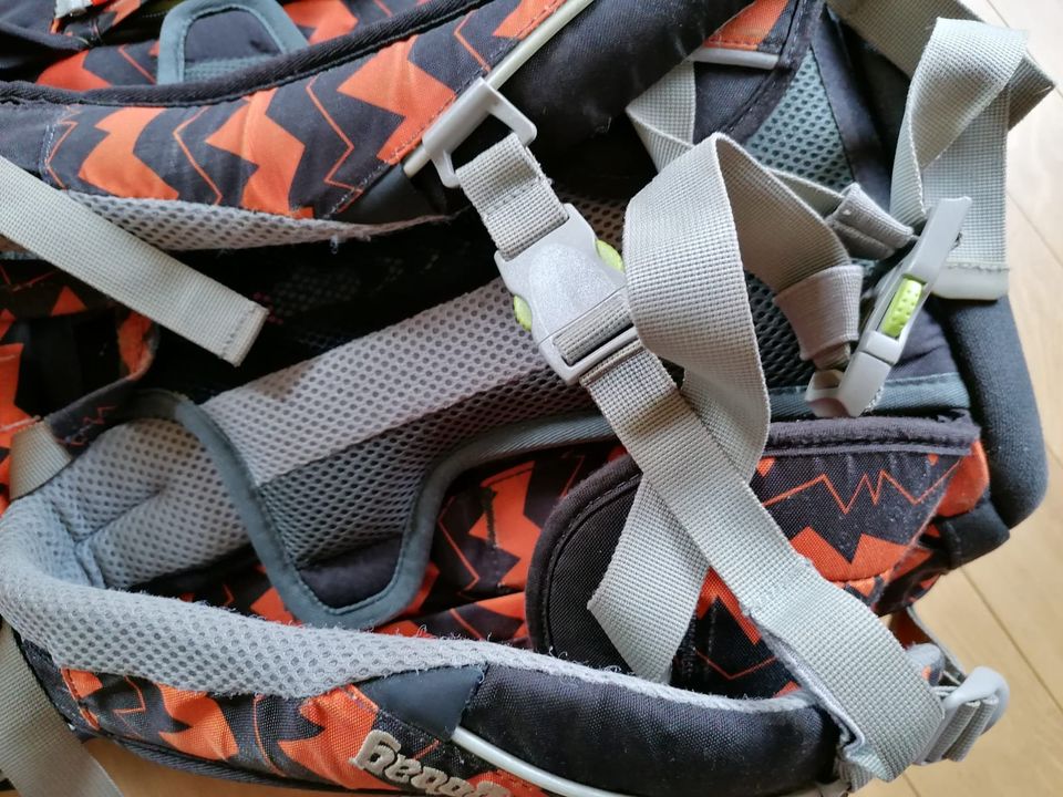 ergobag Schulranzen Mäppchen Sporttasche gebraucht in Mörlenbach